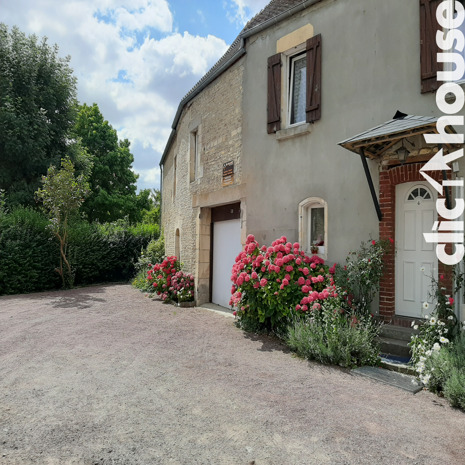 vente MAGNY LA CAMPAGNE