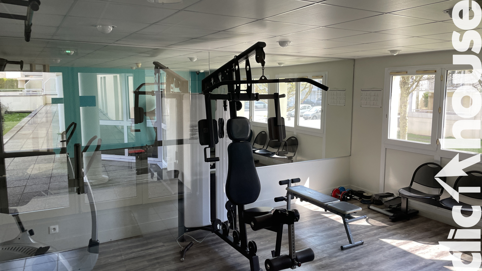 Image_, Studio, Caen, ref :6963