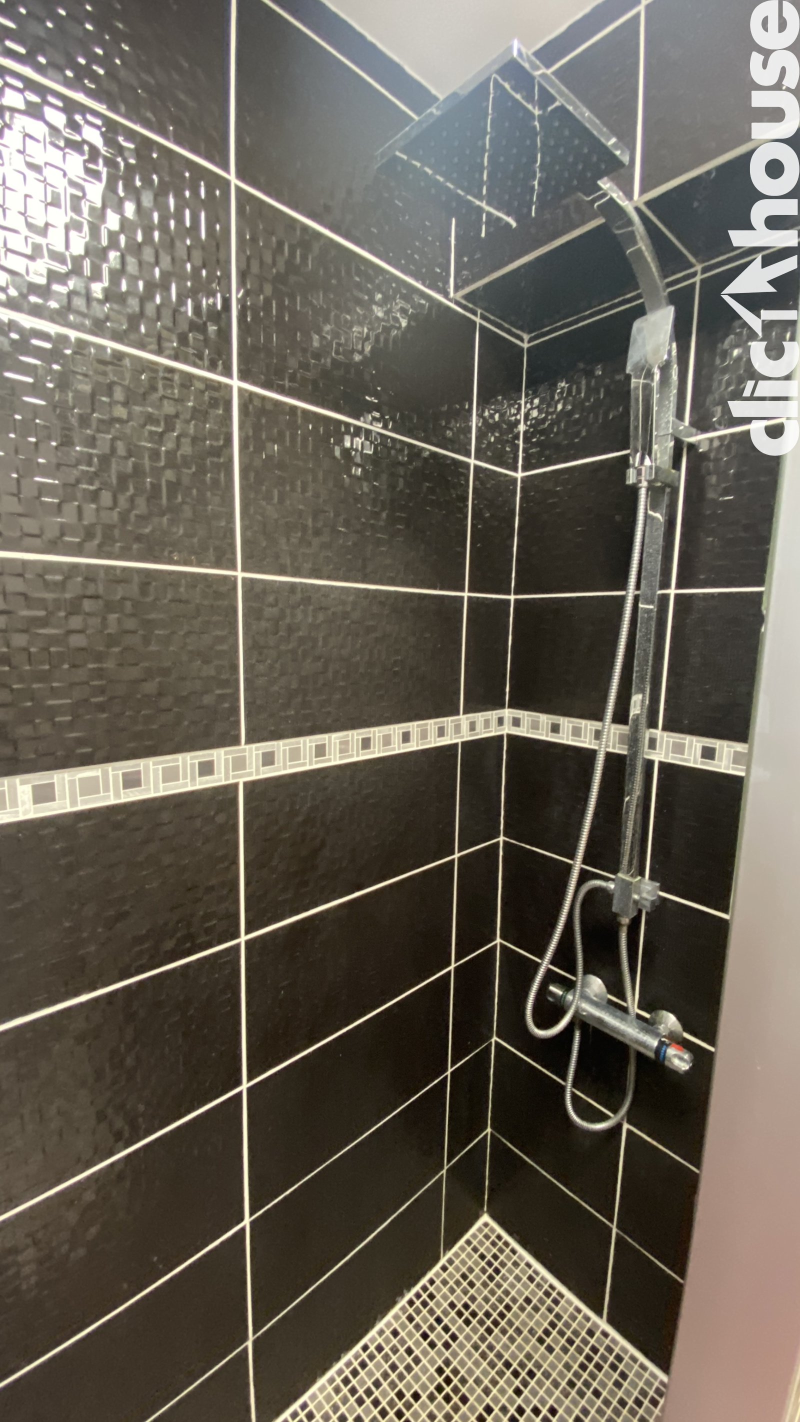 Image_, Studio, Caen, ref :6803