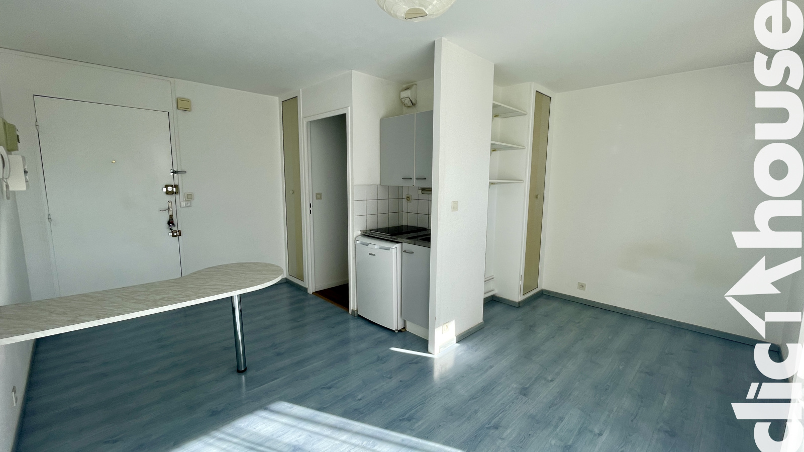 Image_, Studio, Caen, ref :6879