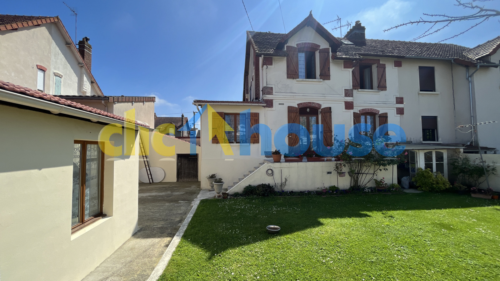 Vente Maison 74m² 6 Pièces à Dives-sur-Mer (14160) - Clic House