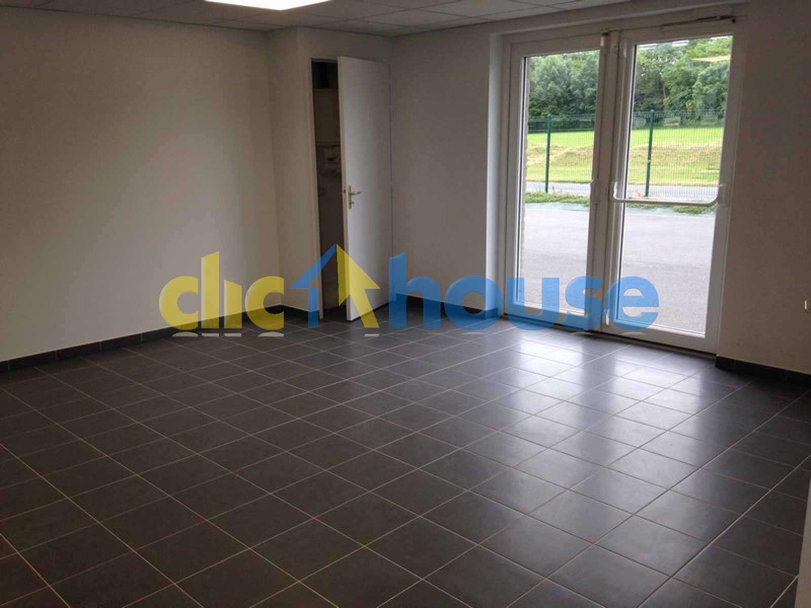 Image_, Local d'activité, Louvigny, ref :6411