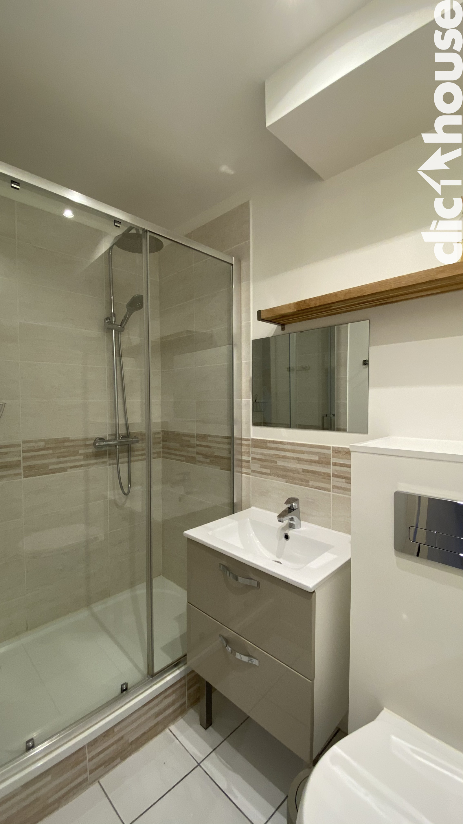 Image_, Studio, Caen, ref :6747